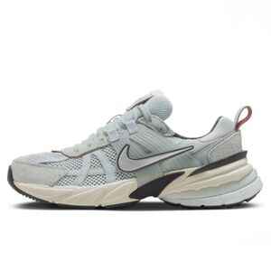Nike Women’s V2K Run Gray and Cream Athletic Shoes